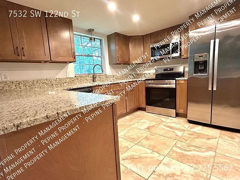 7532 SW 122nd St — Photo 6