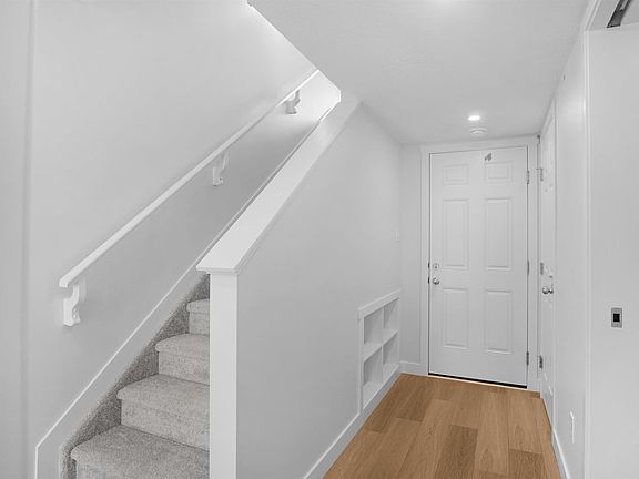 5th image of 5129 Rivers Edge Way NW