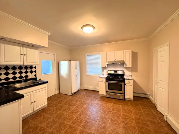 38 Hunting St, Cambridge, MA