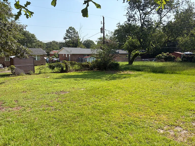 333 Ovanta Rd — Photo 12