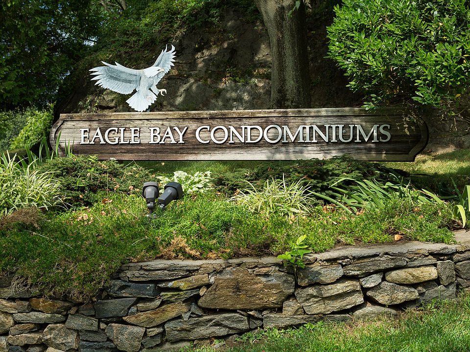 1st image of 601 Eagle Bay Dr