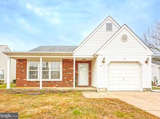 406 Paradise Rd, Williamstown, NJ 08094