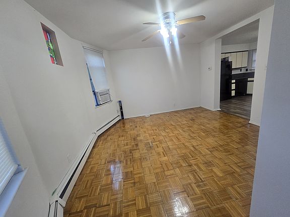 4th image of 14 Pommer Ave Floor 1