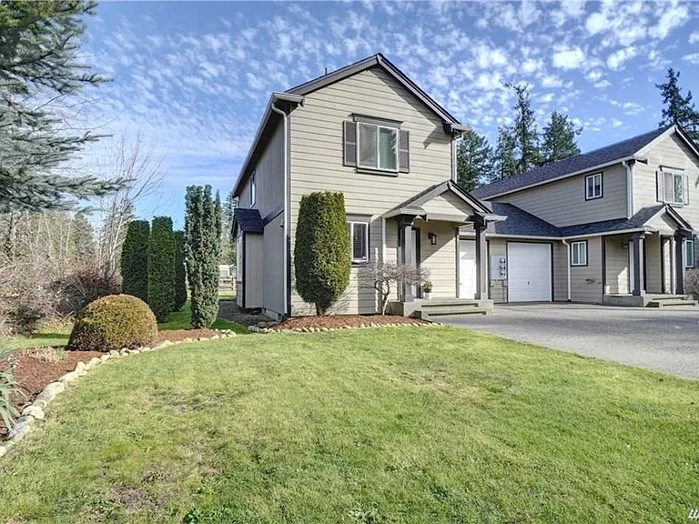 15927 Spanaway Loop Rd S — Photo 1
