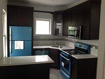 3rd image of 861 E 215th St