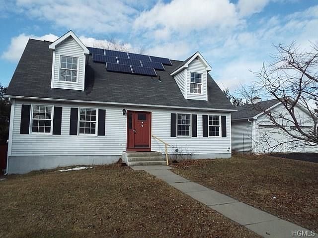 1st image of 3 Leewood Dr