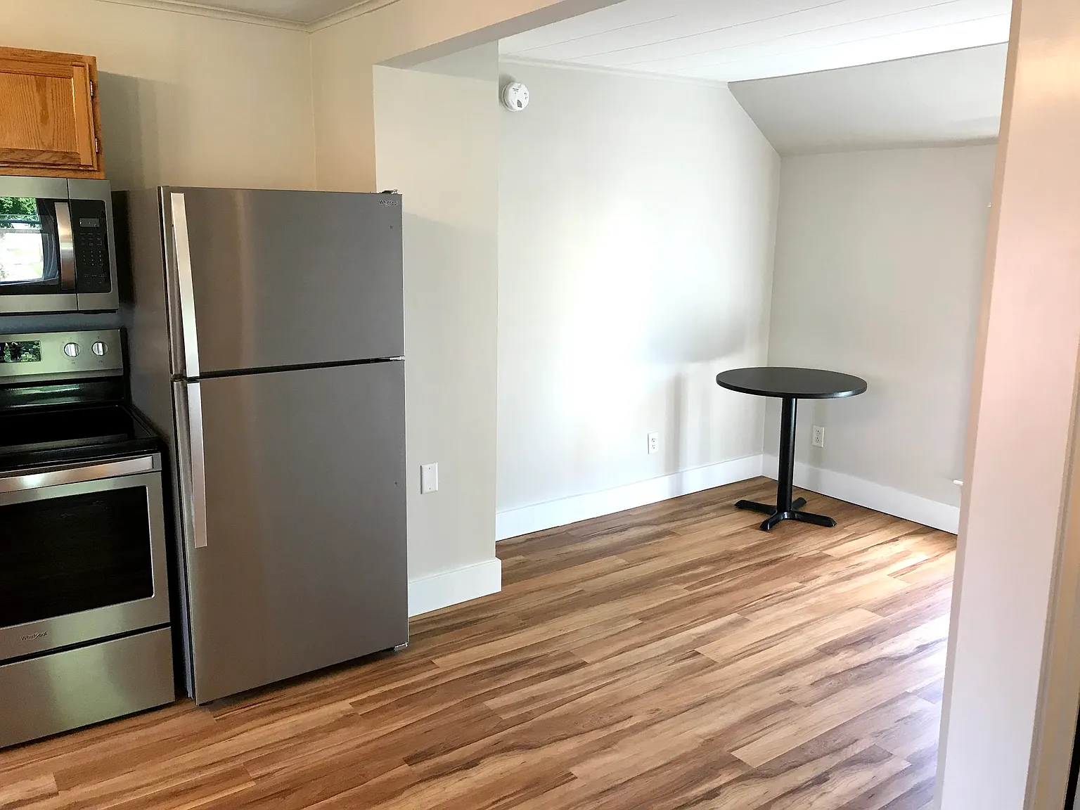 1 bed, 482 sqft, $1,950 — Photo 4
