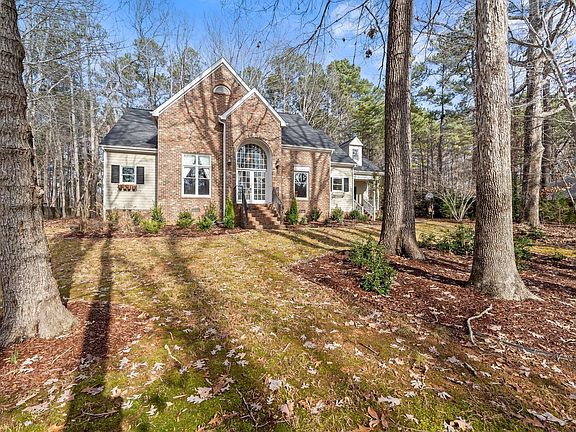 2nd image of 6306 Oakview Ct