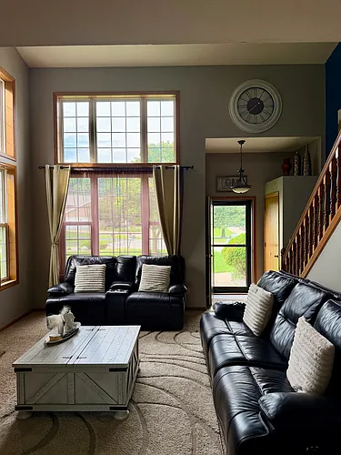 N27W26457 Christian Ct W #B Photo 1