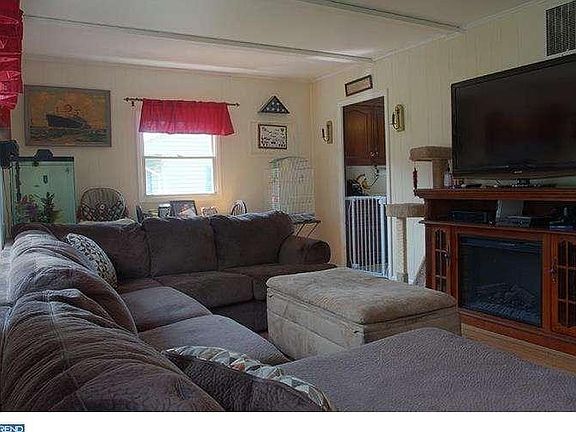 5th image of 23 Hain Ave