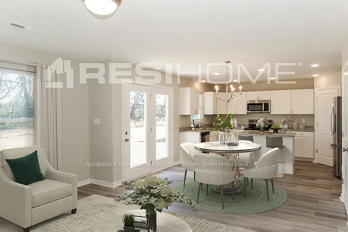 127 London Calvin Way — Photo 4