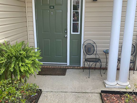 2nd image of 1517 Regency Rd Unit 86