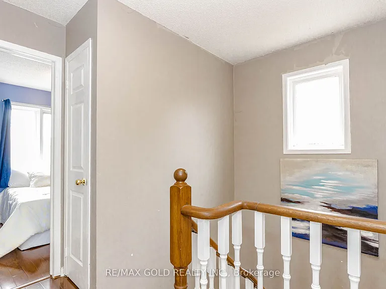34 White Tail Cres — Photo 14