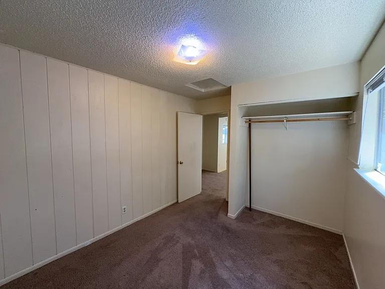 360 1/2 Pleasant Ave — Photo 10