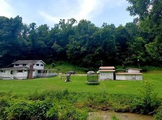 2842 Four Mile Rd, Charleston, WV 25312