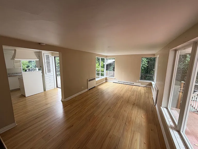 8821 27th Ave NW — Photo 3