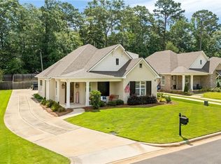 554 Arbor Dr, Auburn, AL 36830