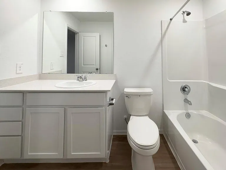 2802 Via Augusta Dr — Photo 9