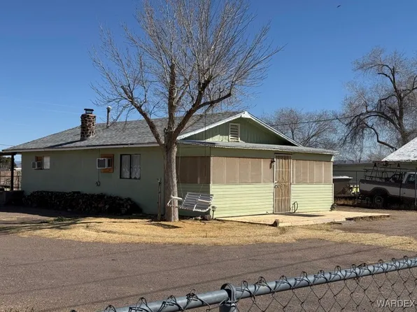 835 E Beverly Avenue, Kingman, AZ 86409