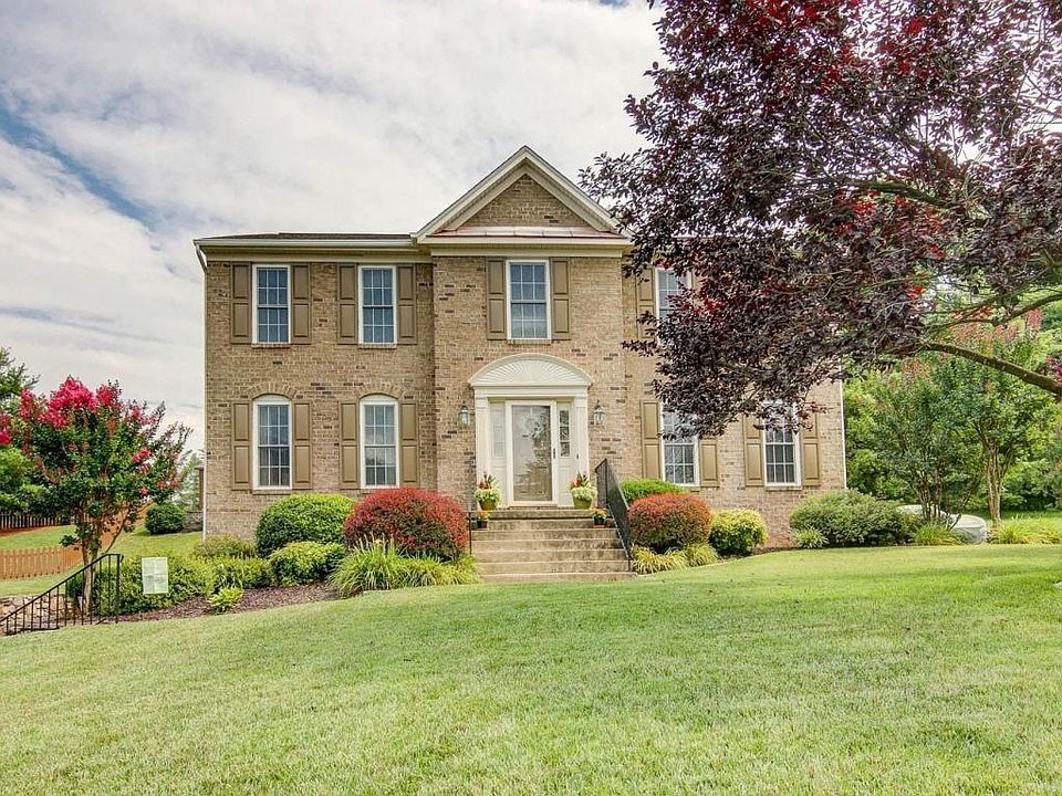 1st image of 6527 Brookhaven Ct