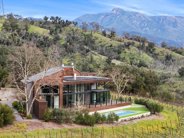 5232 Maacama Ridge Road - 4bd/4ba, 4,630 sqft - in Healdsburg, CA