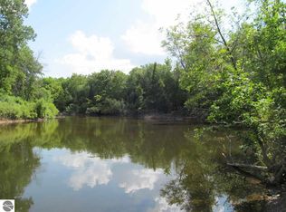 0 Pine Rd, Marion, MI 49665