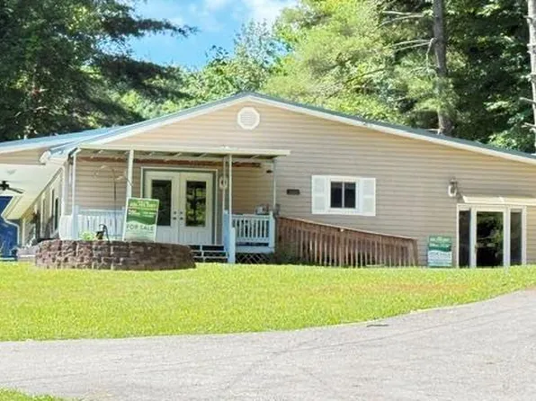 1998 Little Lick Frk, East Point, KY 41216