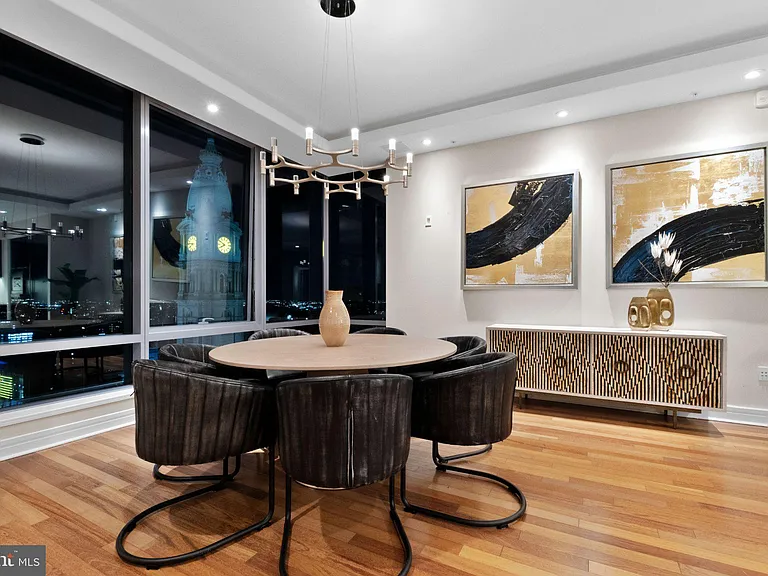 1414 S Penn Sq #30CDE — Photo 5