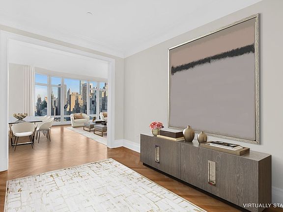 4th image of 15 Central Park W APT 24A