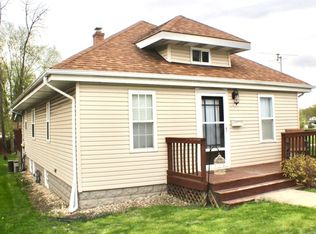 2241 Hart St, Dyer, IN 46311