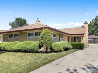 10640 Fleet St, Westchester, IL
