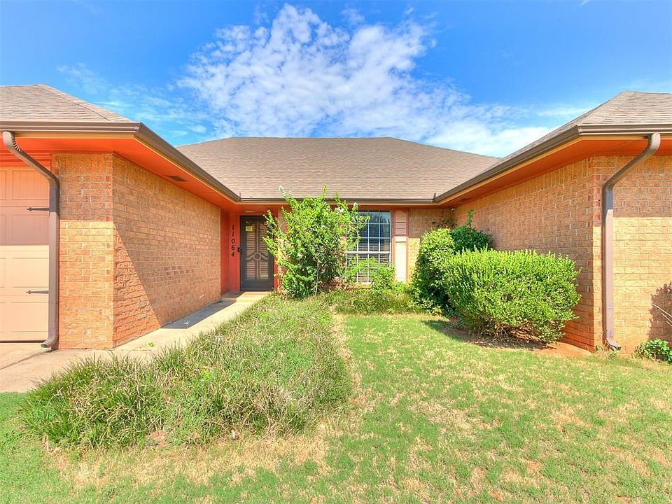 1st image of 11064 Folkstone Dr