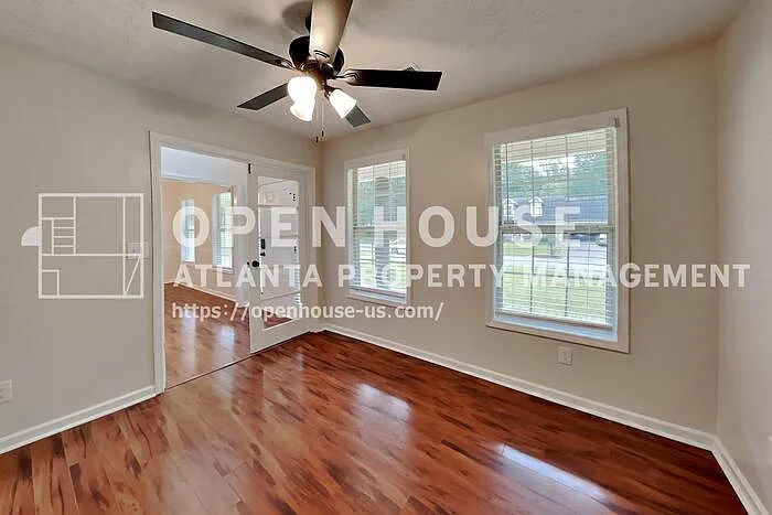 7318 Coral Lake Dr — Photo 5