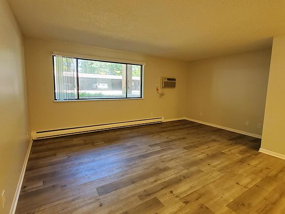 3rd image of 1550 E Front St #404