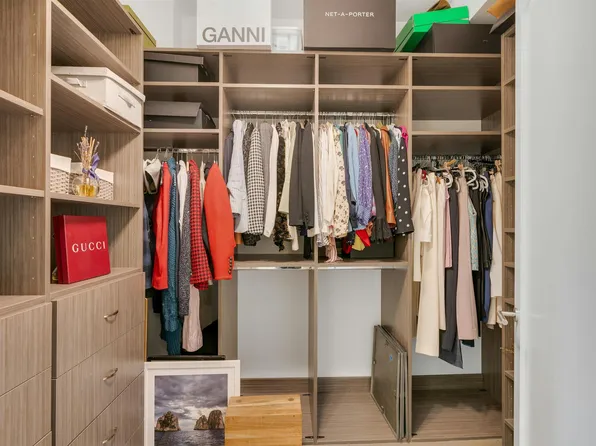 316 Park Avenue image 23 of 47