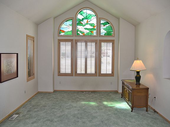 3rd image of 5021 57th Avenue Ct W