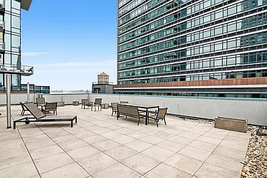 Sold by Modern Spaces