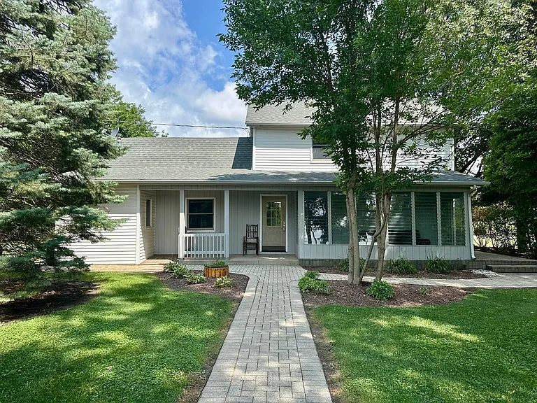 17N750 Galligan Rd — Photo 1