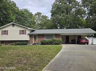 1138 Park Hill Cir, Knoxville, TN 37909