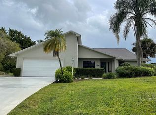 6580 SE Nantucket Ct, Hobe Sound, FL 33455