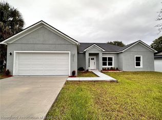 3900 Santiago St, Sebring, FL 33872