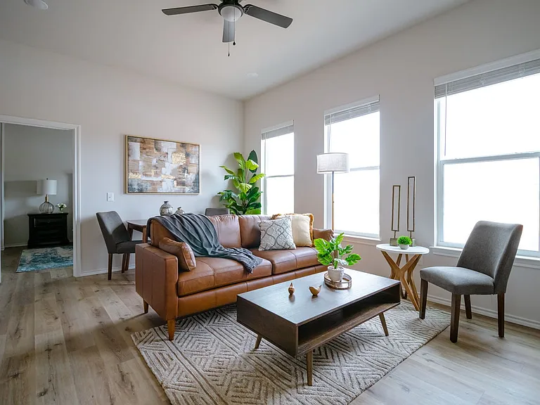 *New Construction* — Photo 17