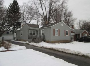 23210 Clifford Dr, North Olmsted, OH 44070
