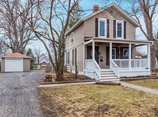 216 Sherman St, West Chicago, IL 60185