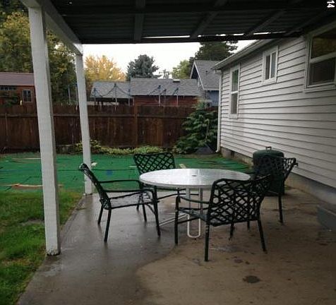 3rd image of 351 NW Connell Ave #Na
