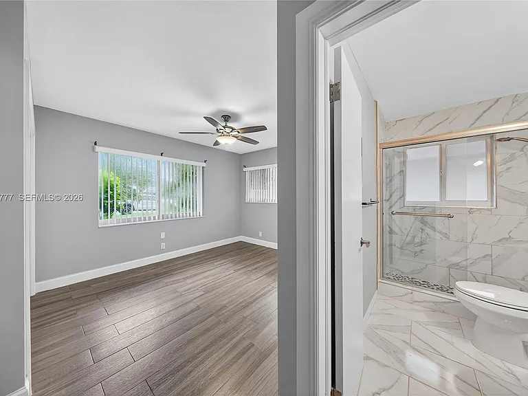 2801 Coral Shores Dr — Photo 5