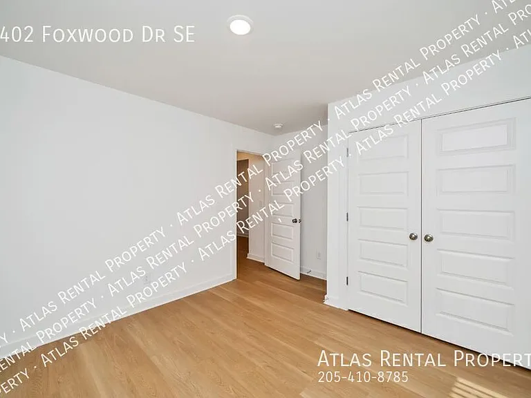 4402 Foxwood Dr — Photo 11