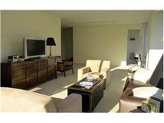 Rented by Douglas Elliman | media 45