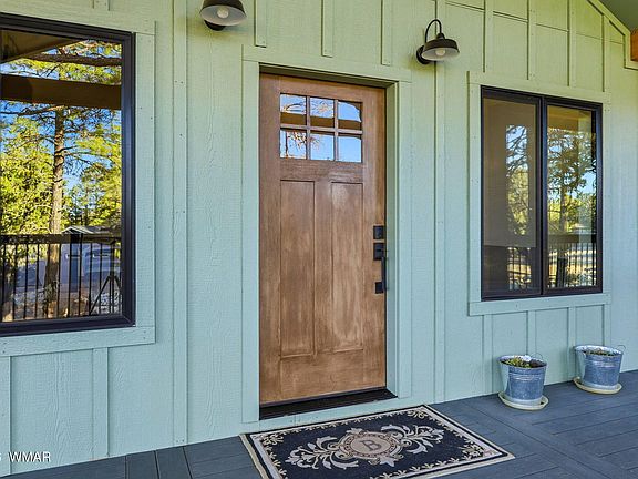 2nd image of 2225 Roundabout Way