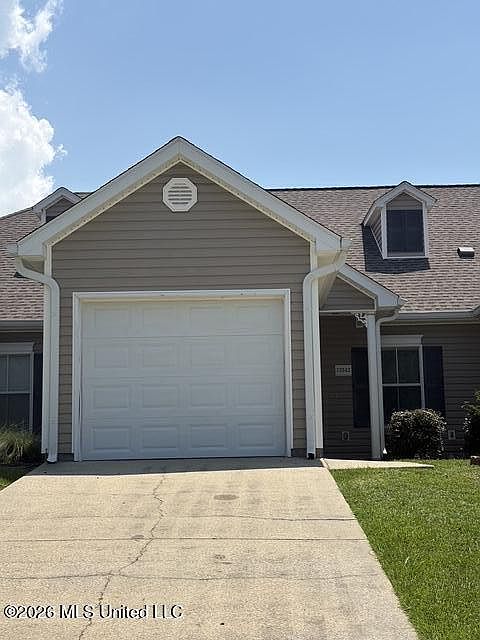 1st image of 13542 Laurel Oaks Ln